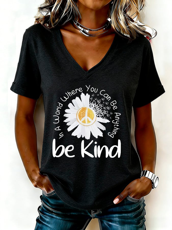 Women's Daisy Be Kind T-Shirt